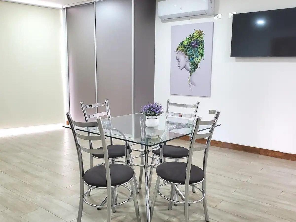 Genova Suites Spacious And Great Location 圣克鲁斯 外观 照片